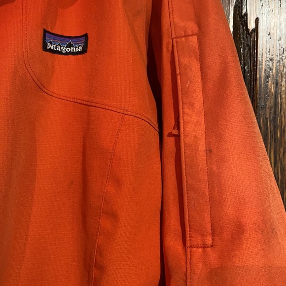 Patagonia Waterproof Insulated Ski Jacket - Picture 14 of 14